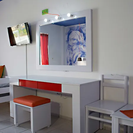 Bouradanis Art Hotel-3